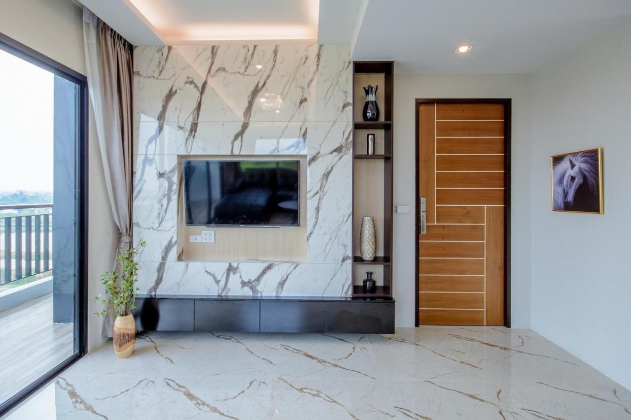 The Living Hotel Samutprakan Bang Bo Eksteriør billede